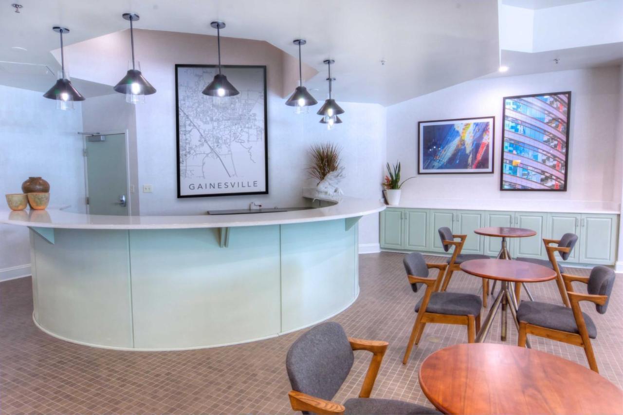 Holiday Inn Gainesville-University Center By Ihg Buitenkant foto