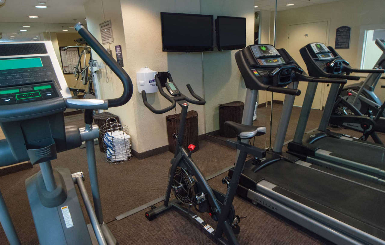 Holiday Inn Gainesville-University Center By Ihg Buitenkant foto
